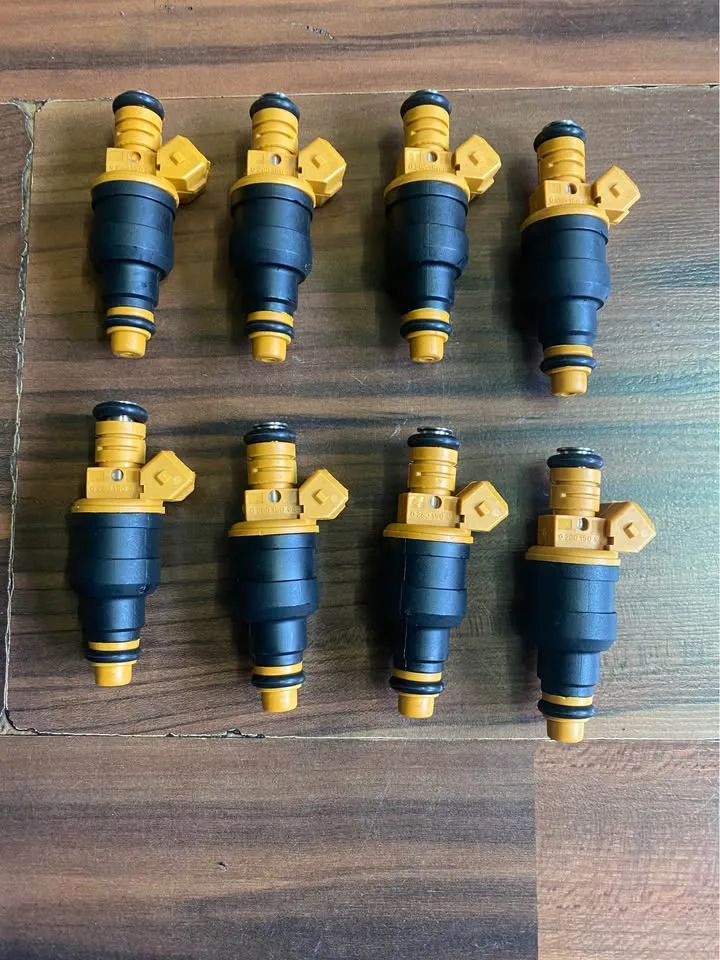 8pcs Fuel injectors for 1985-1992 corvette/￼camaro for sell image indicator(3)
