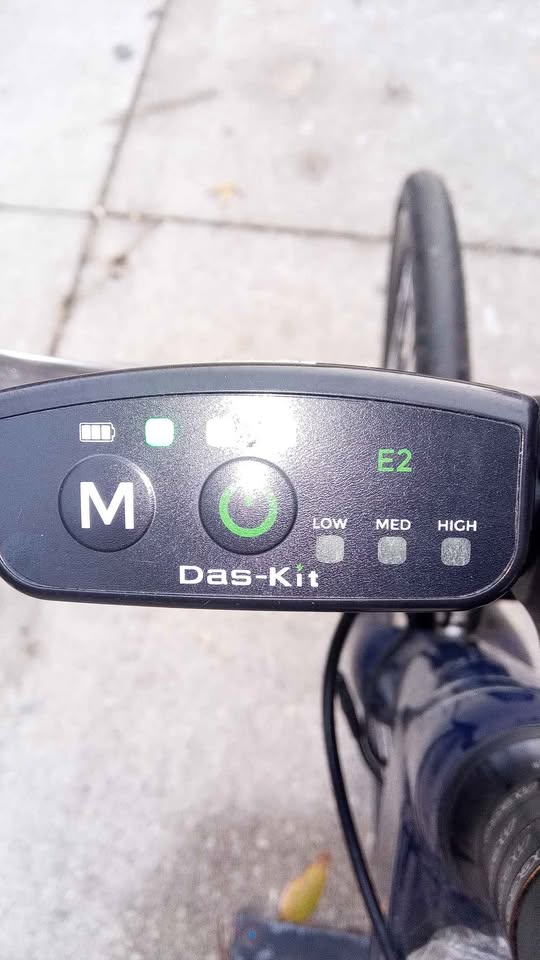 E-Bike NCM C5 year old Awesome condition - photo 5