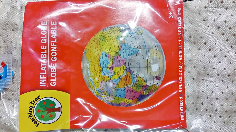 Inflatable Globe 11.5 inch New packed