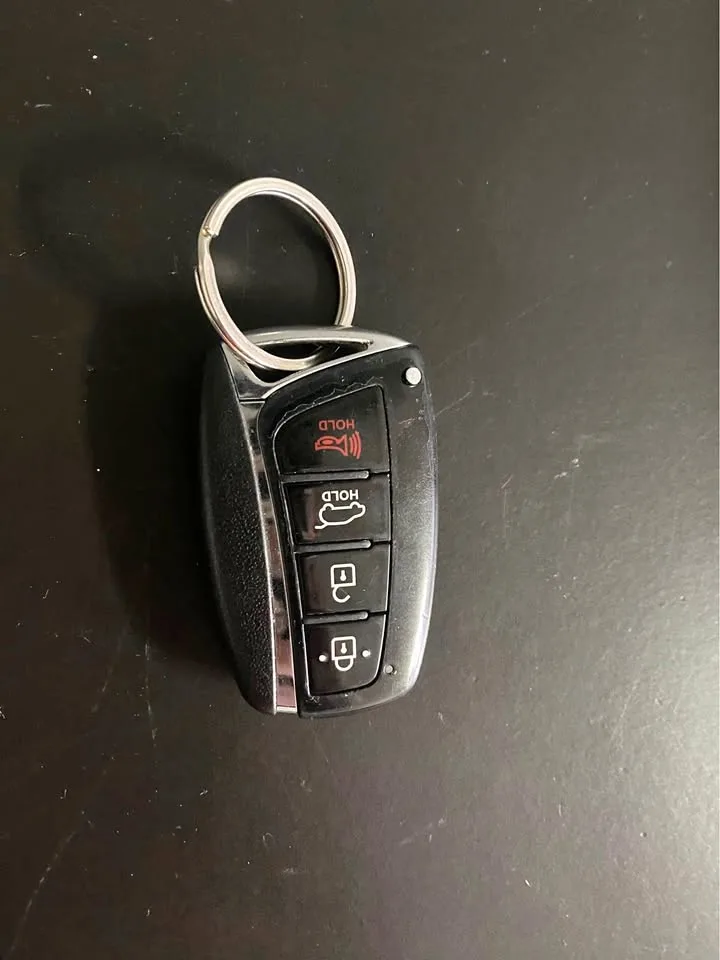 Hyundai key fob for 2015-2016 Hyundai genesis for sell