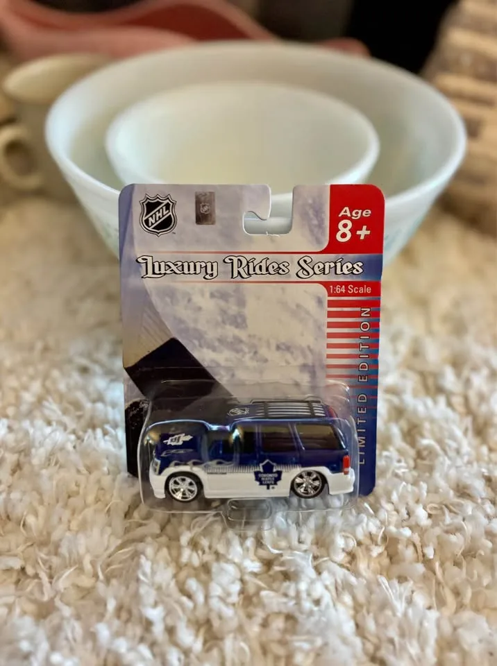 Toronto Maple Leafs Collectible Diecast Cars image indicator(3)