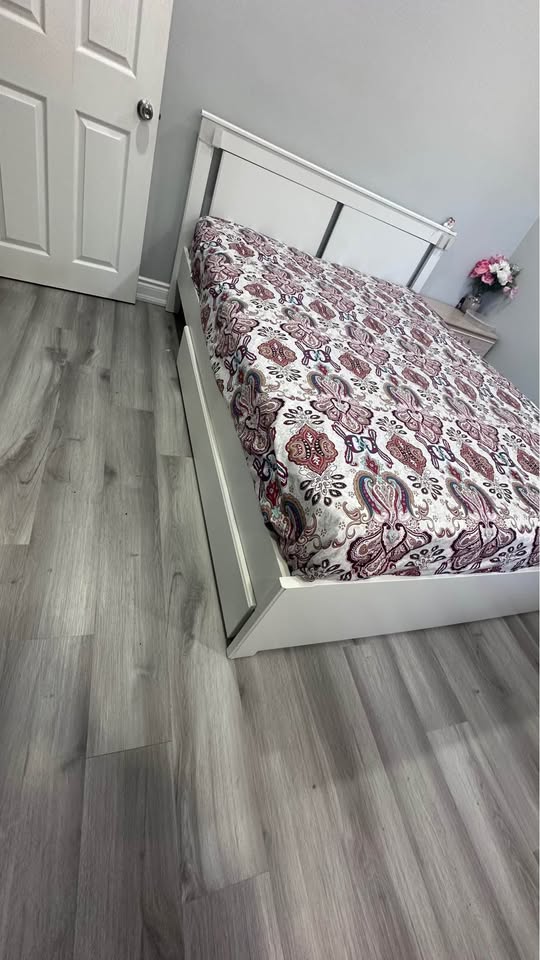 IKEA White storage bed frame - photo 3