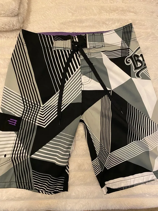 Brody Board Shorts - Size 32 thumbnail