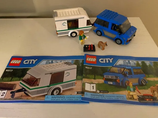 Lego City Van and Caravan # 60117 image indicator(2)