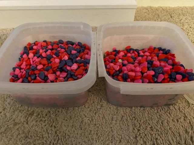 Colourful Tank Gravel thumbnail