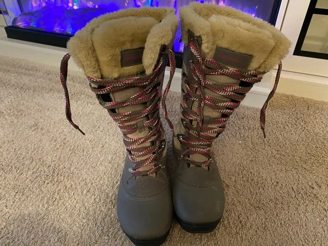 Merrell Winter Boots ❄️ image indicator(2)