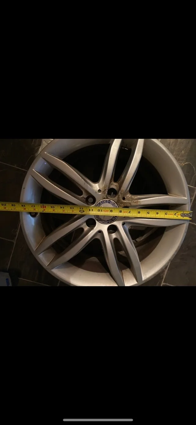 Mercedes Rims image indicator(3)