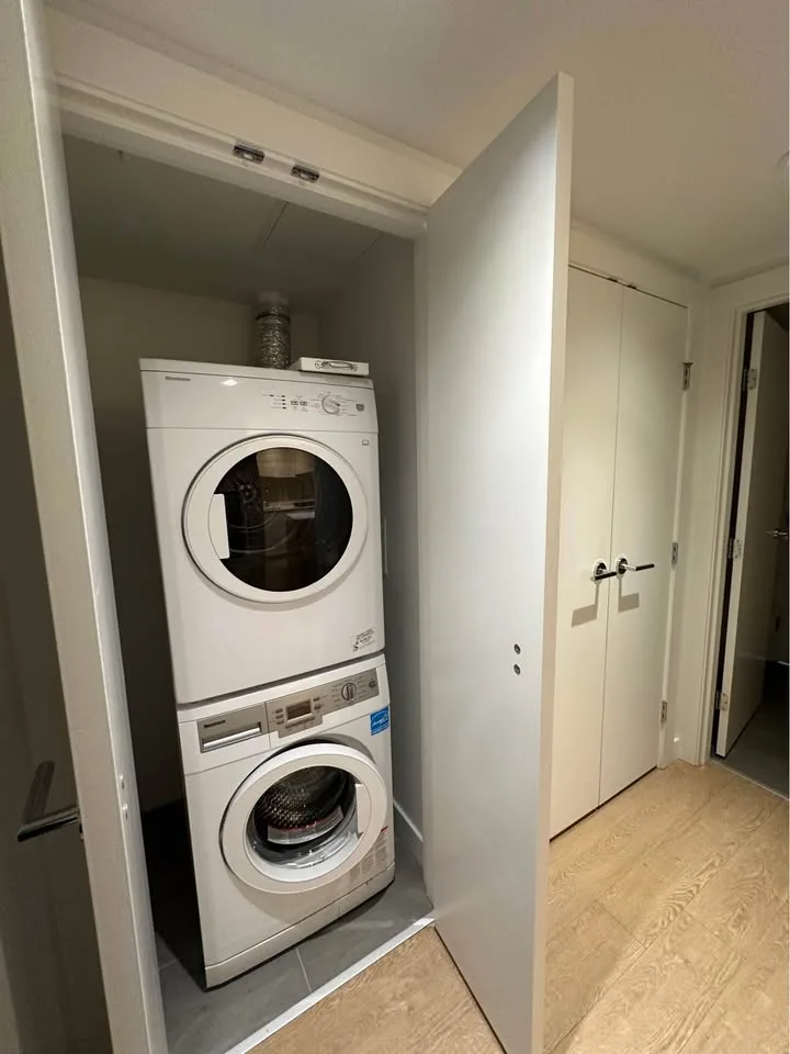 New Westminster 1 Bed/1Bath apartment image indicator(7)