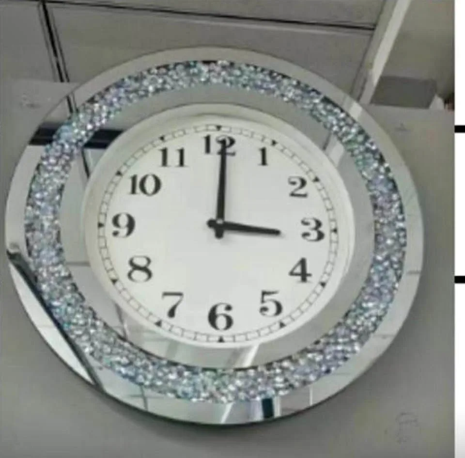 Crushed Glass Wall Clock