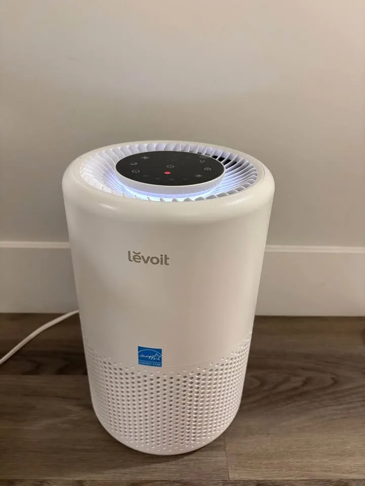 LEVOIT Core 200S-P Smart Air Purifier - Excellent (Used) image indicator(6)