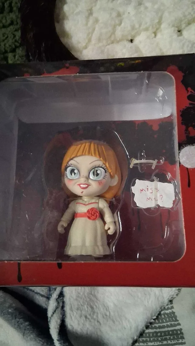 funko pop! 5 star horror annabelle Missing crayon image indicator(3)