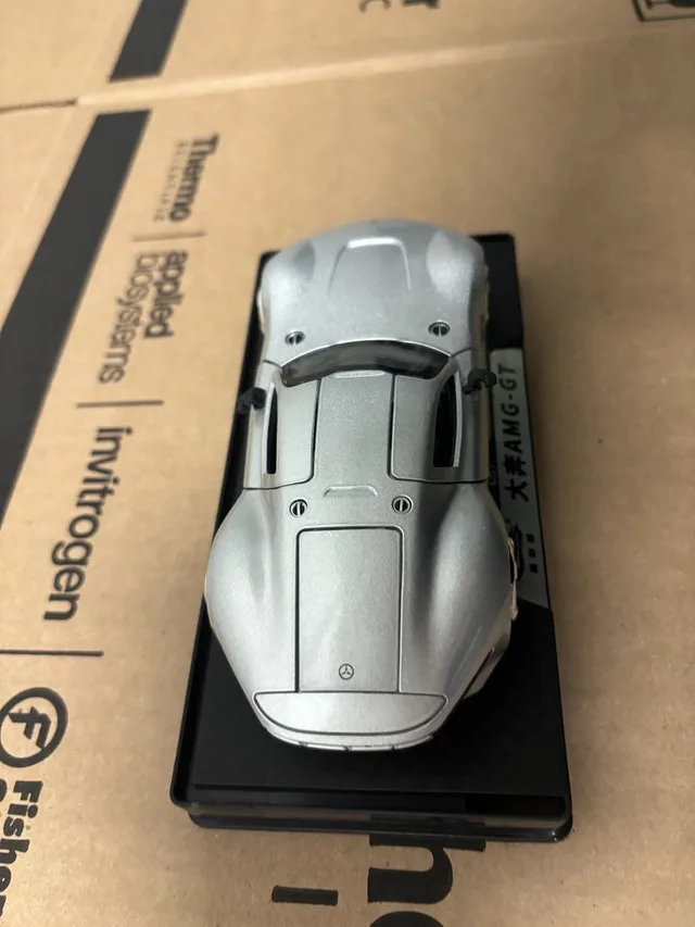 Mercedes-Benz AMG-GT Diecast Model Car image indicator(4)