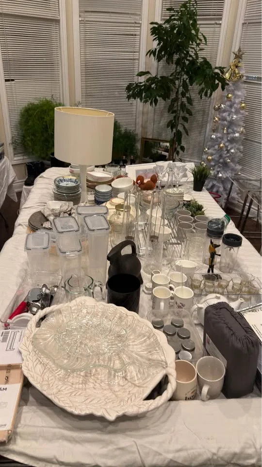 INDOOR GARAGE SALE!! Household items and furniture! image indicator(5)