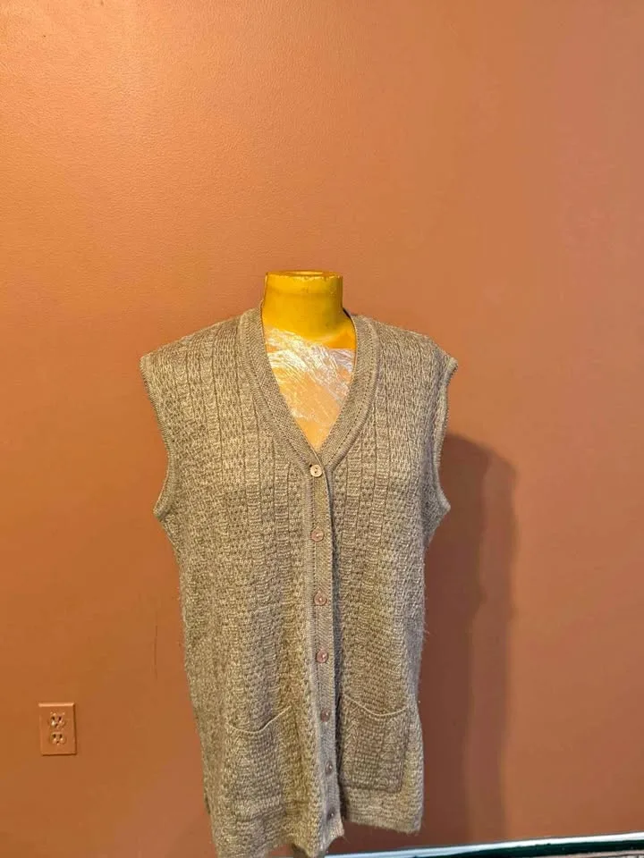 Brand New XL Beige Knit Long Vest – Cozy Fall Layer