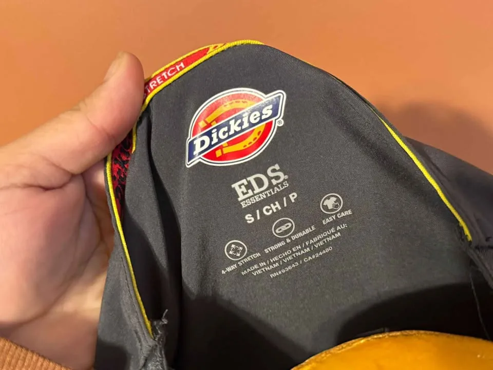 Brand New Size S – Dickies Scrub Top (Charcoal Grey) image indicator(2)