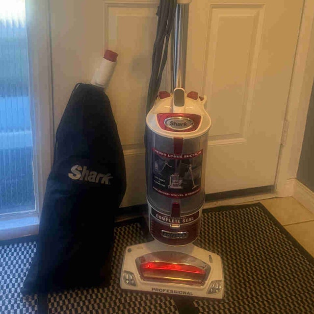 New Shark Rotator Vacuum Professional