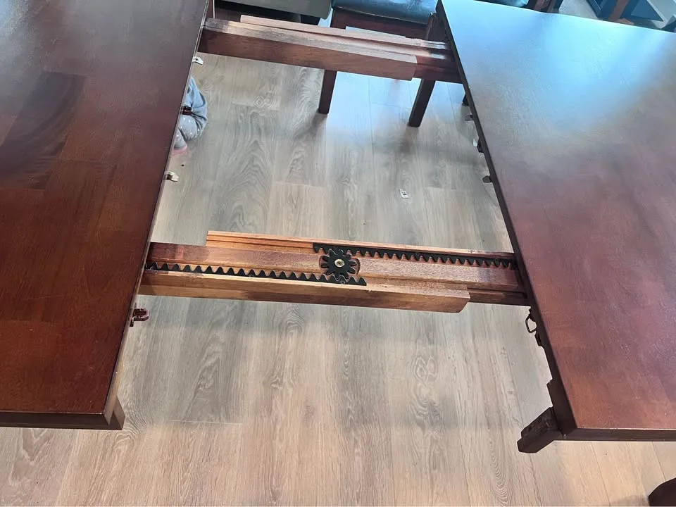 Dining Table with 6 Chairs – Extendable 60–78” – $280 (Moving Sa image indicator(3)