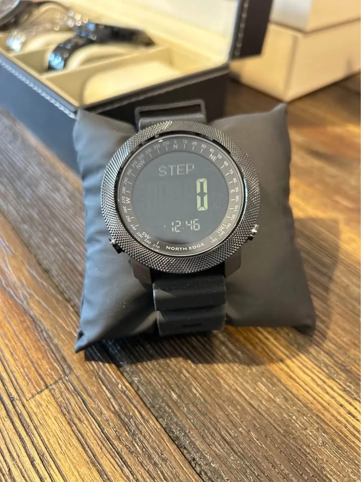 North Edge Apache Digital Tactical Watch image indicator(5)