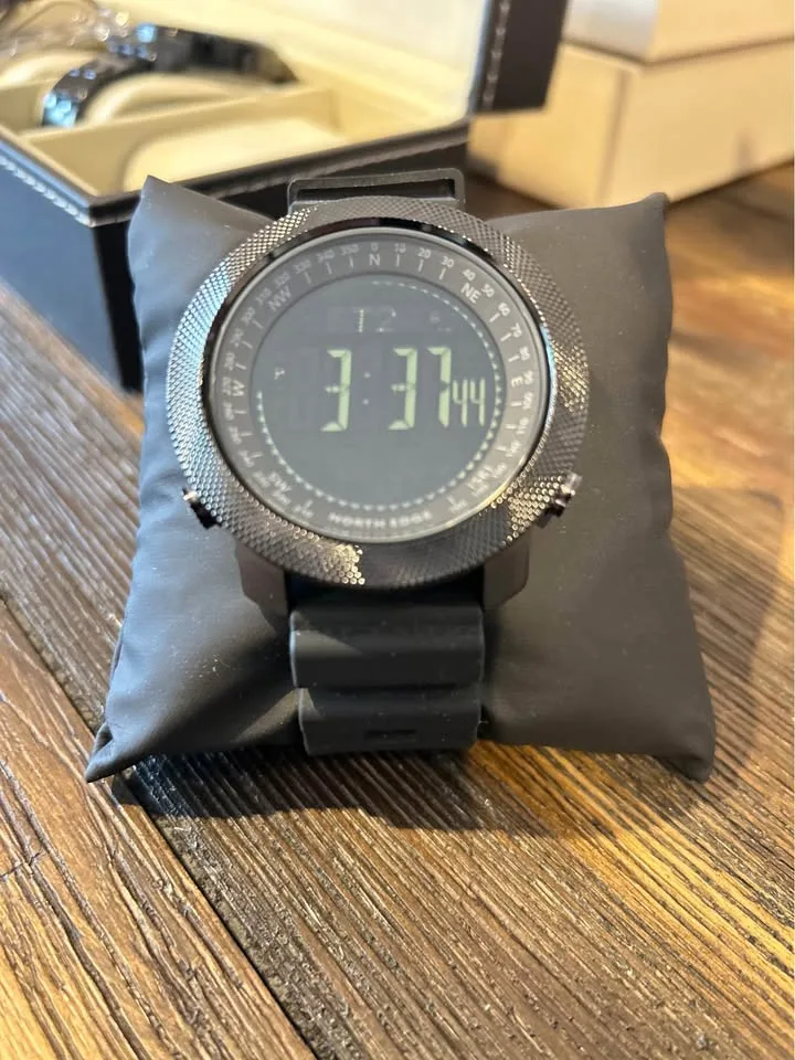 North Edge Apache Digital Tactical Watch image indicator(6)