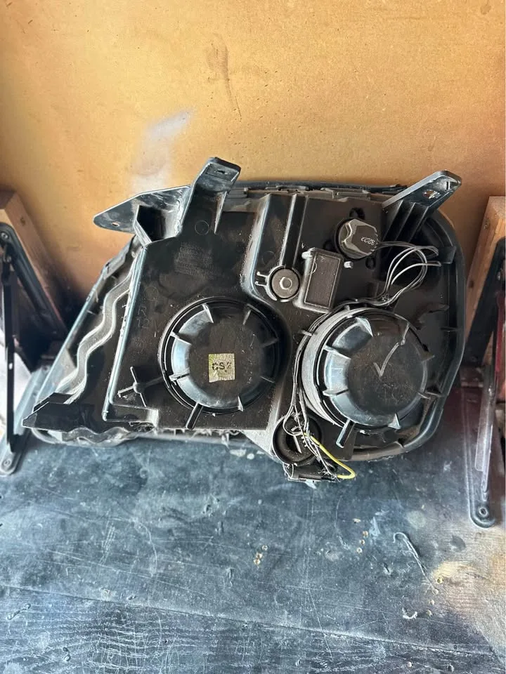 2010-2016 GMS Terrain, passenger side headlamp image indicator(3)