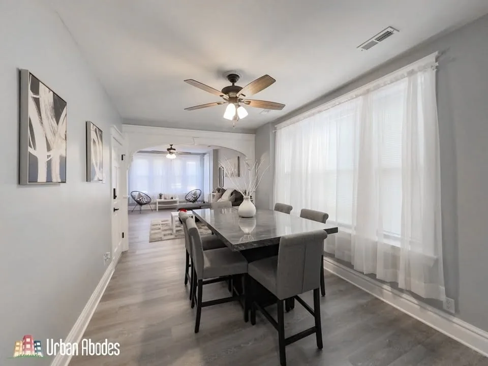 3 Beds 1 Bath Apartment image indicator(6)