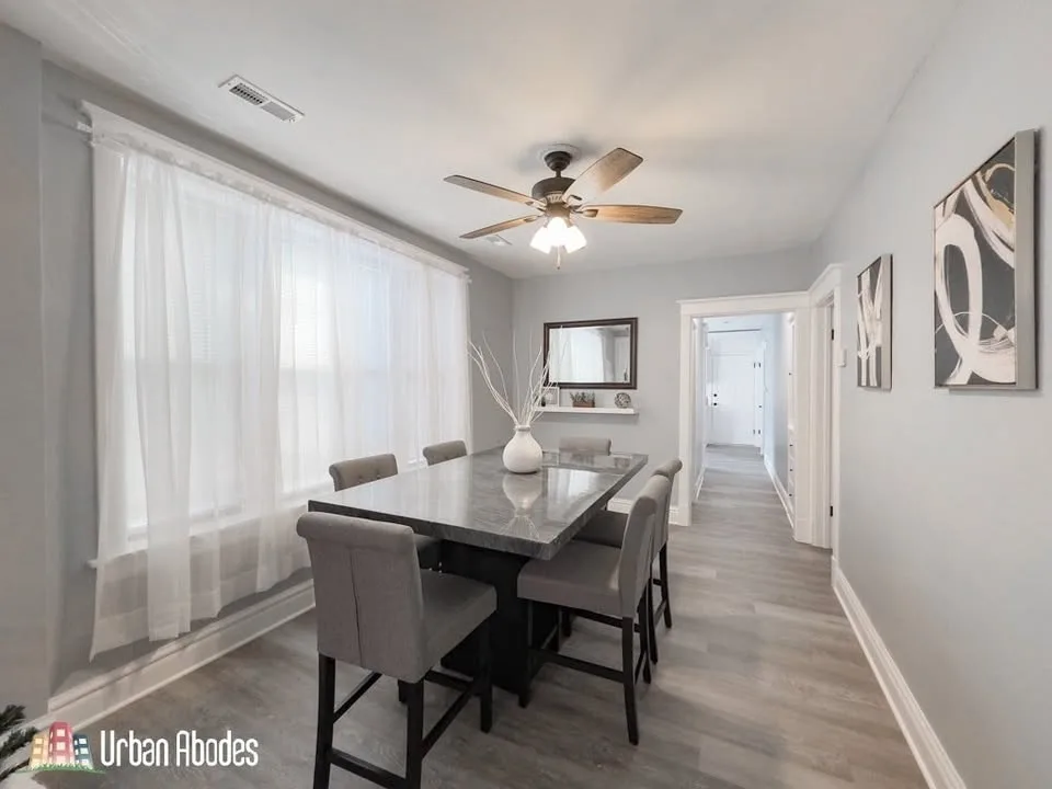 3 Beds 1 Bath Apartment image indicator(7)