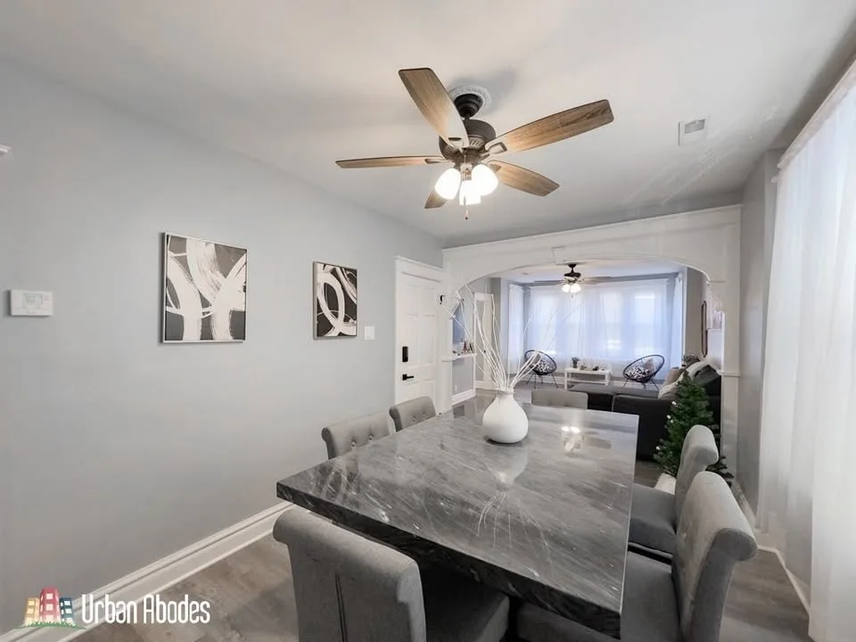 3 Beds 1 Bath Apartment image indicator(8)