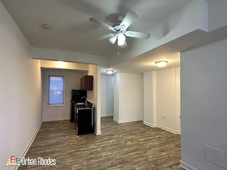 Studio 1 Bath Apartment image indicator(7)