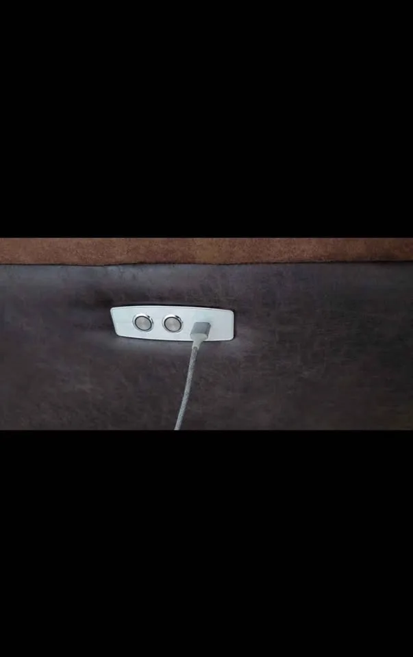 Recliner couch (Sofa) image indicator(3)