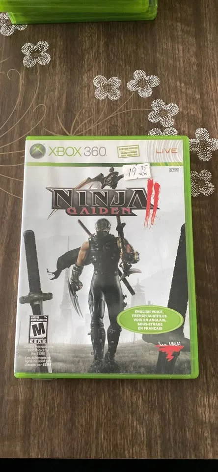 Assorted movies and Xbox games image indicator(2)