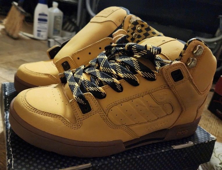 DVS Militia Snow Boot size 9. Canada edition - photo 2