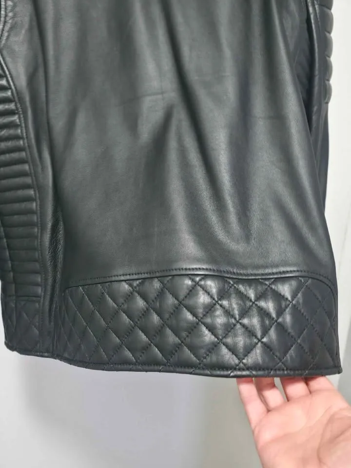 Quilted Biker leather jacket (SIZE LARGE) image indicator(3)