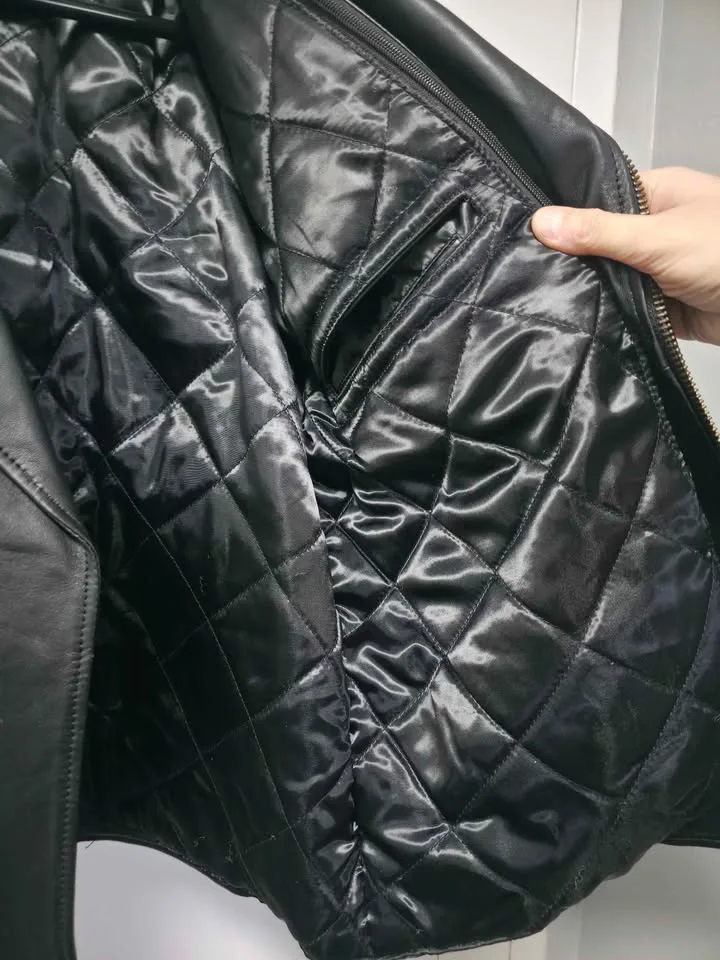 Quilted Biker leather jacket (SIZE LARGE) image indicator(8)