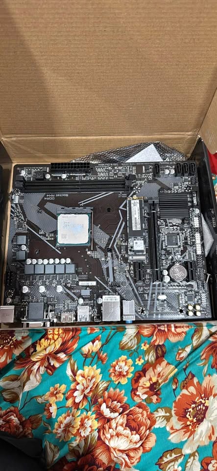Gigabyte A520M S2H motherboard