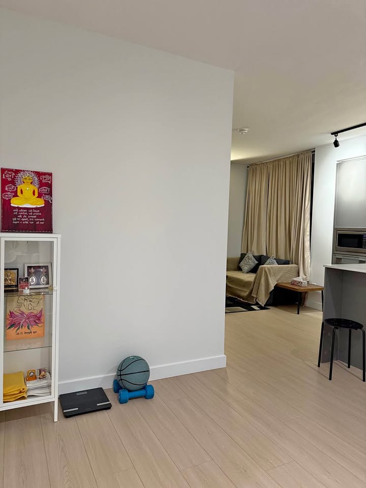 Private room for rent