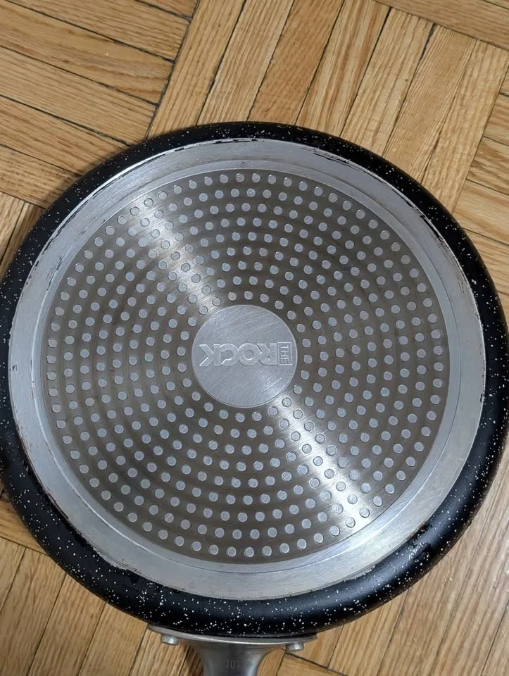 Heritage The Rock 10" Pan image indicator(3)