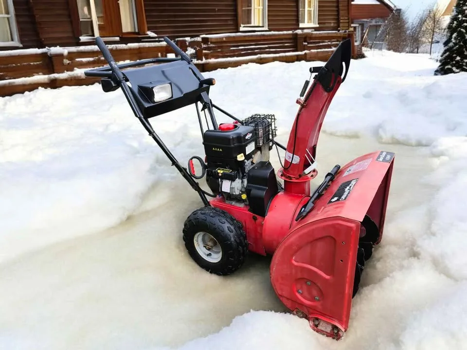 8 Hp powe MTD two-stage snowblower fully tune up before sale image indicator(8)