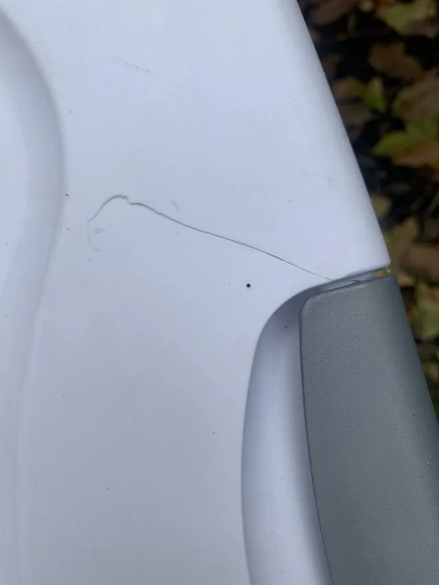 Sterilite Wheeled Underbed Storage Box image indicator(5)