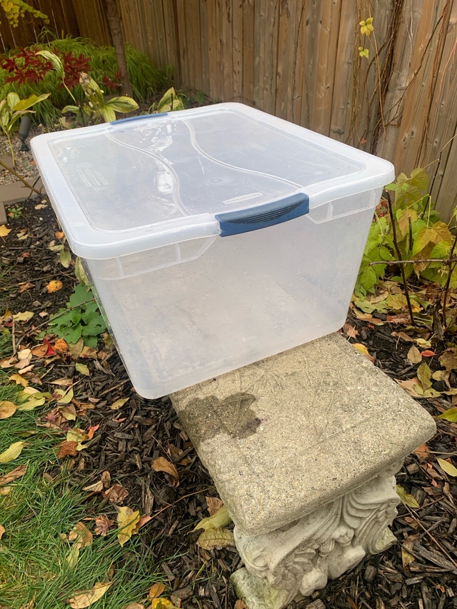 3- Rubbermaid Clever Store Containers - photo 4