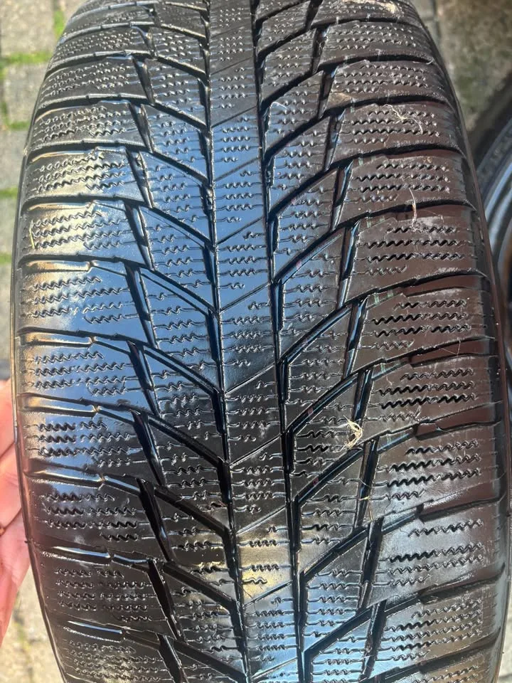 215/55R17 Winter Tires on Rims image indicator(6)