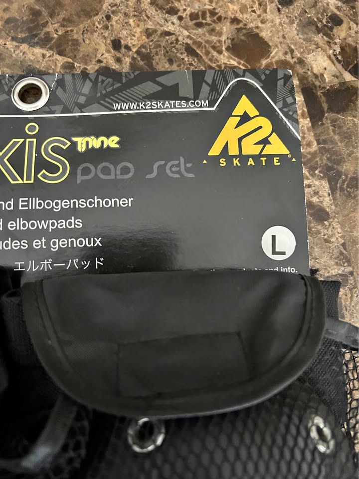 Elbow and knee pads(Size L )