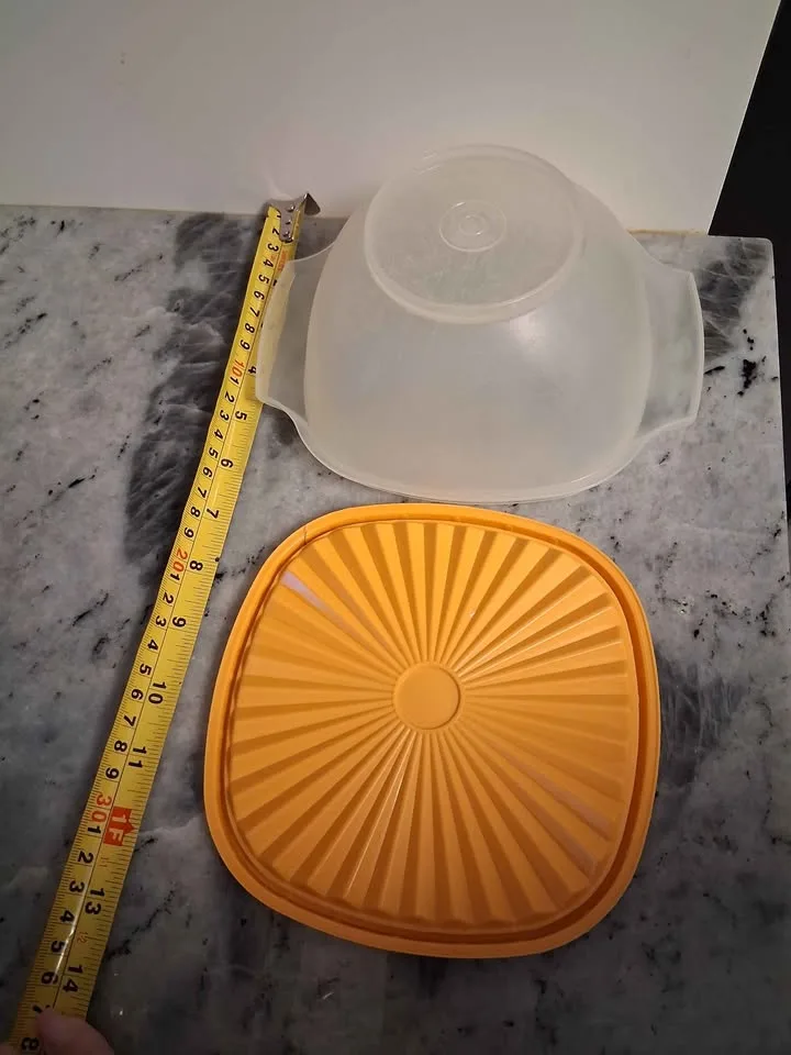 vintage Tupperware image indicator(5)