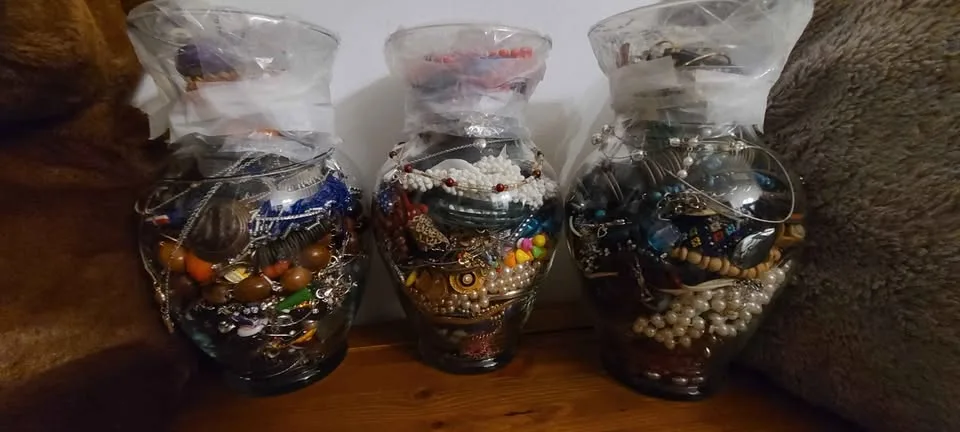 Mystery Jewelry jars image indicator(3)