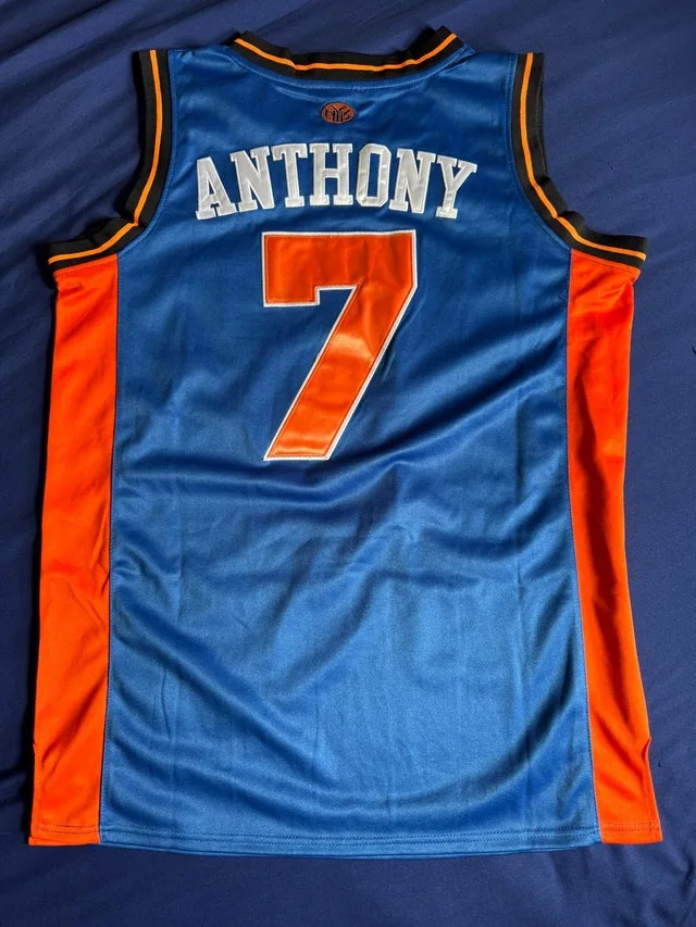 Adidas Knicks Carmelo Anthony #7 Jersey OBO image indicator(2)