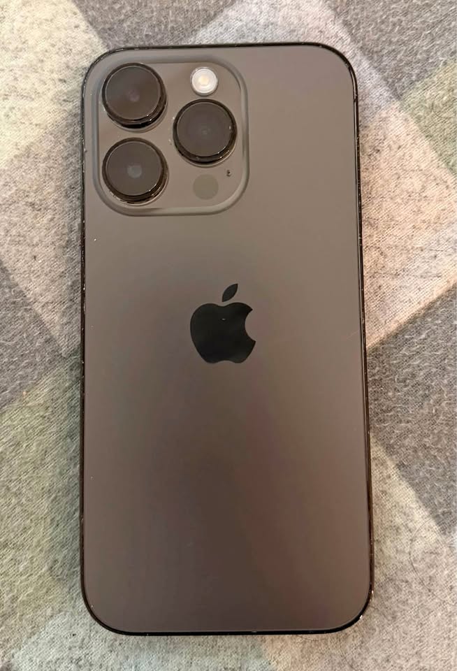 iPhone 14 Pro - 256GB - Space Black - Excellent Condition