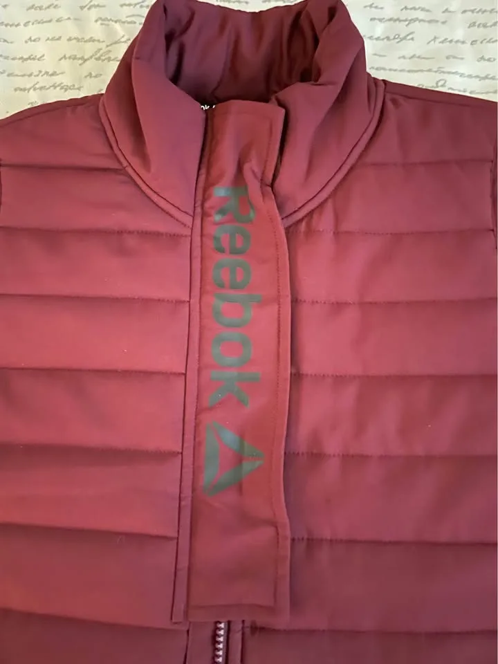 Reebok women’s vest- XL image indicator(2)