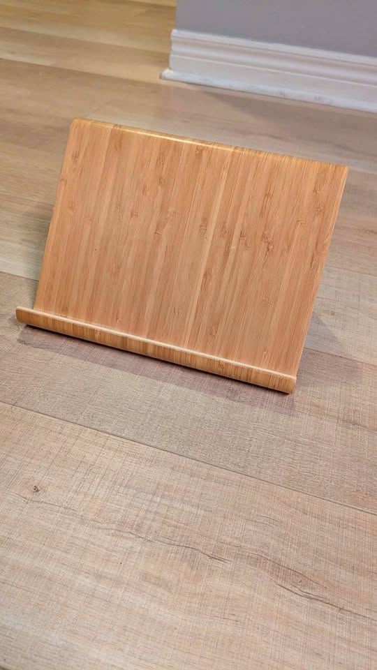 Vivalla Ikea bamboo stand