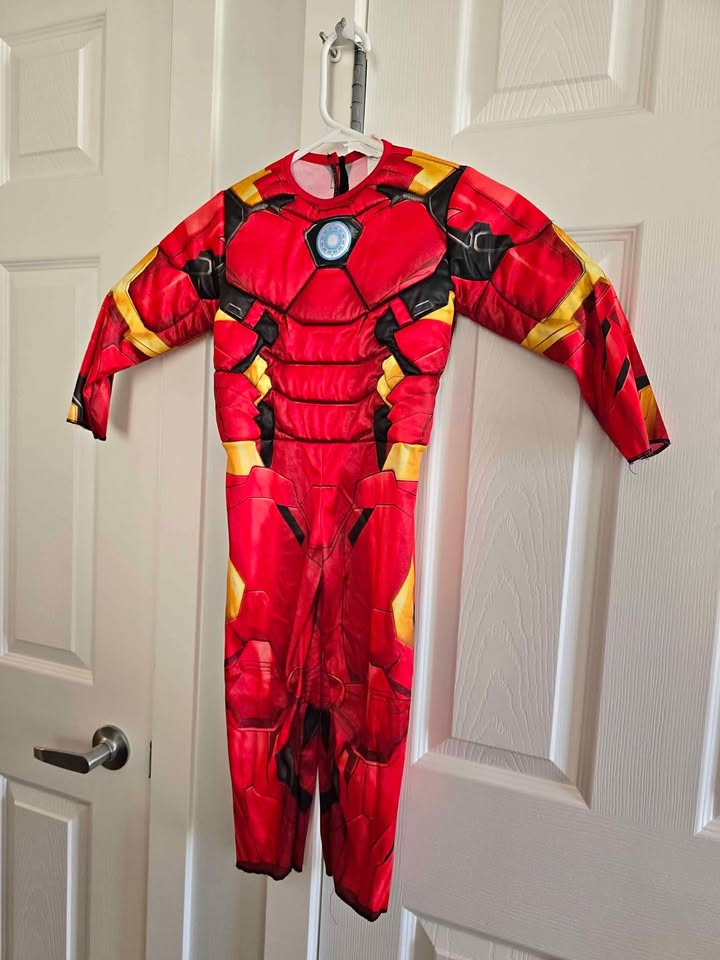 Halloween costume: Iron Man costume