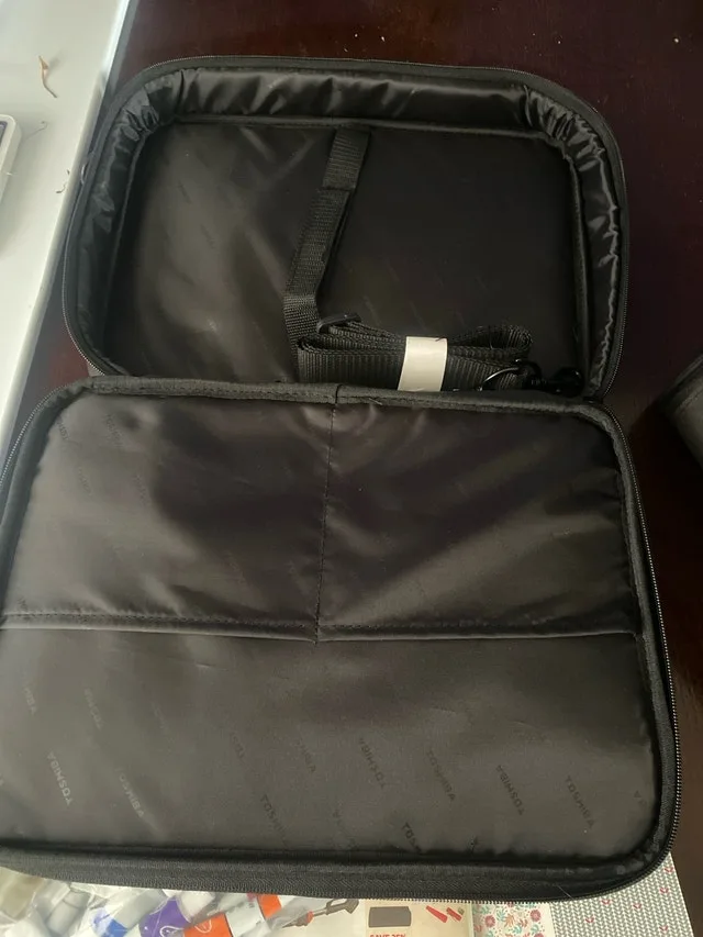 lap top carrying case image indicator(2)