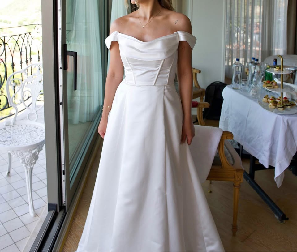 Satin Wedding Dress with corset top and pockets